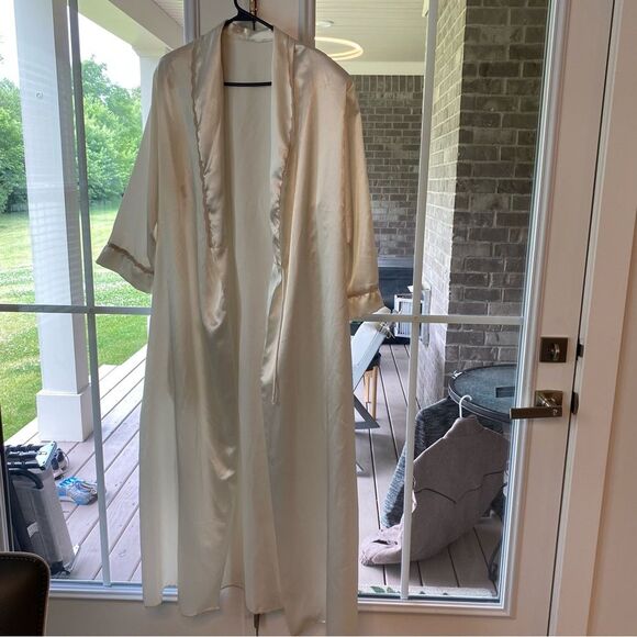 Vintage Full Length Satin Nightgown Lace Detail Silky Slip Dress Robe medium - Picture 13 of 16